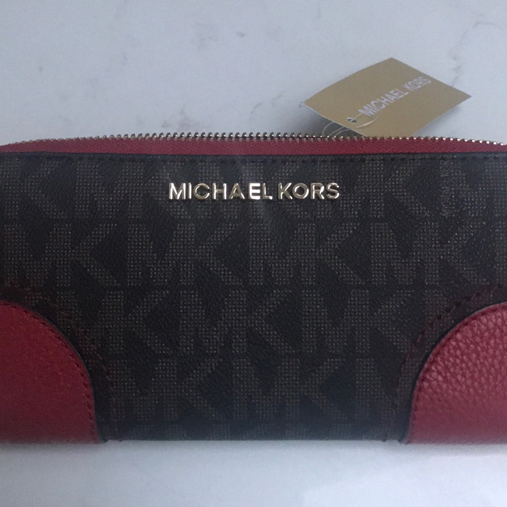 Michael Kors wallet - Hattie